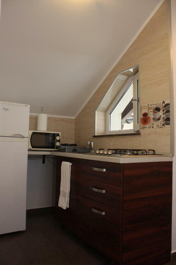Casa Ianis Hotel Брашов Екстериор снимка